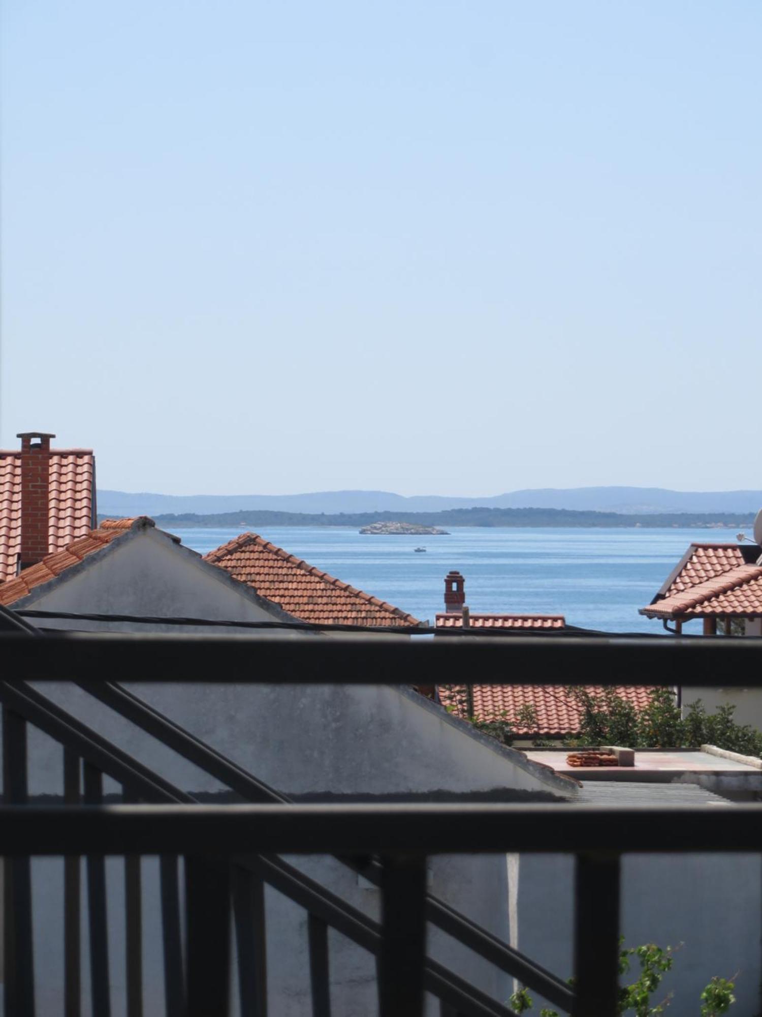 Apartments Tonka Pakoštane Esterno foto